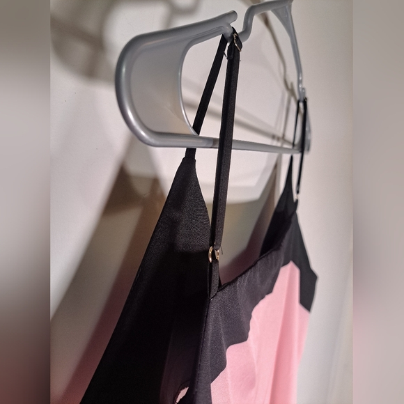 3/$15 Shien XL pink and black relaxed fit sleeveless maxi dress - Picture 4 of 7